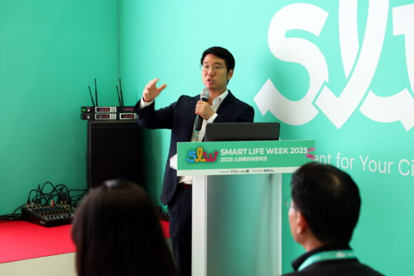 20250930154300-036A2927