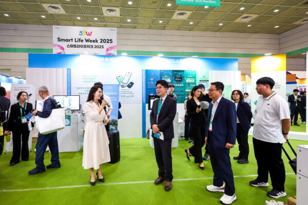 20250930162218-036A3035