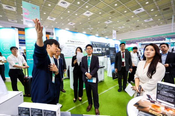 20250930162731-036A3066