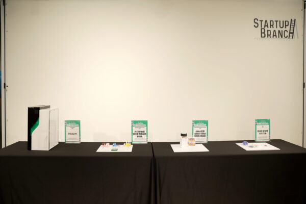 20251001101552-3L2A2733