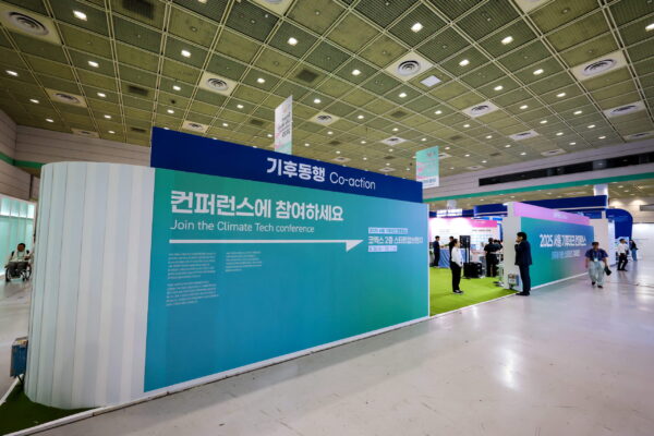 20251001103410-062A7893