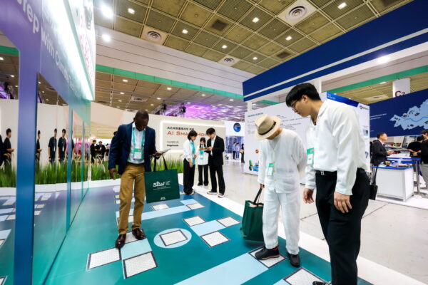 20251001103653-062A7912