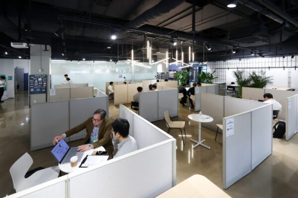 20251001130652-062A8106