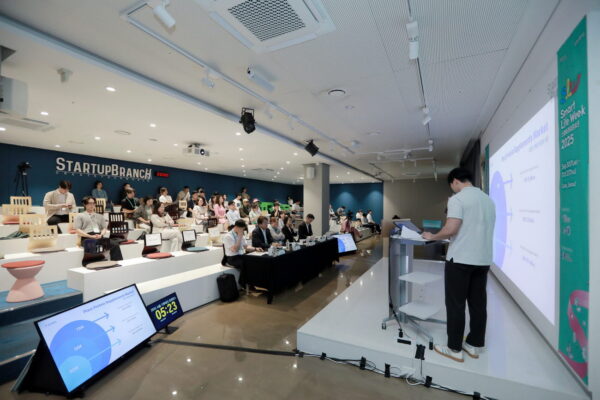 20251001140625-3L2A3123