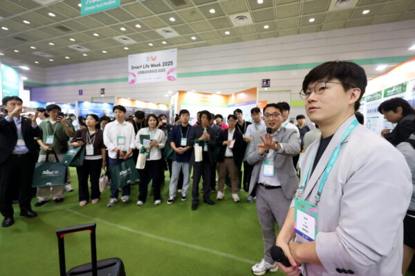 20251001145404-062A8370